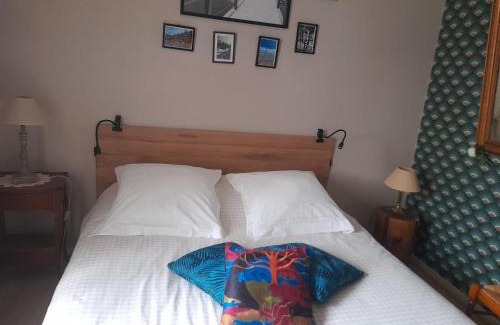 Marcilly-Ogny Bed & Breakfast | Aux Glycines