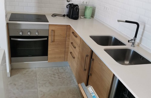 Sao Sebastiao da Pedreira Apartment | Av. António Augusto de Aguiar 56