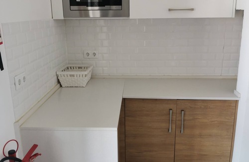 Sao Sebastiao da Pedreira Apartment | Av. António Augusto de Aguiar 56
