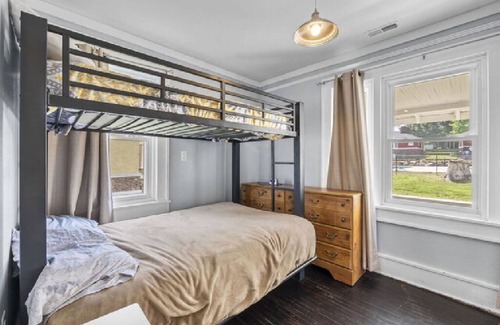 Arcadia House | AV Bungalows #1 with Loft
