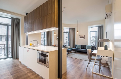 Lisbon Old Town Apartment | Av. Duque de Loulé flat, Lisbon, TTL326