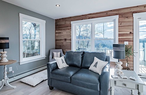 Bryant Pond Cottage | Available for full Winter! Stunning Lake and Mountain views, 4 bed, 3.5 bath