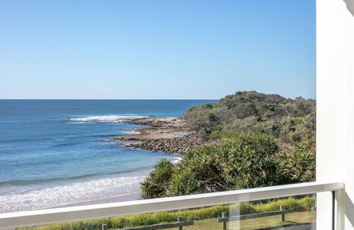Yamba Apartment | Avalon 2- One of the best views that Yamba has to offer.
