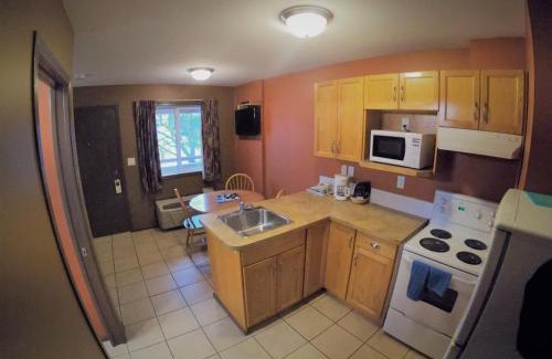 Okanagan-Similkameen Hotel | Avalon Inn