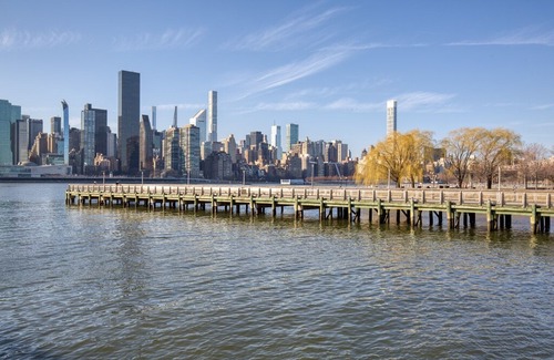 Hunters Point Apartment | Avalon Riverview North, 4-75 48th Ave in Queens