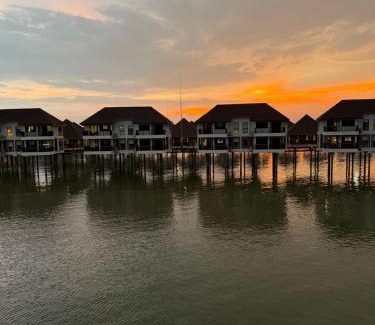 Kampung Bagan Lalang Resort | Avani Sepang Goldcoast Resort