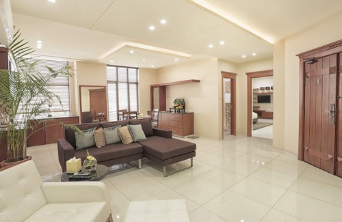 Faisalabad Hotel | Avari Xpress Faisalabad