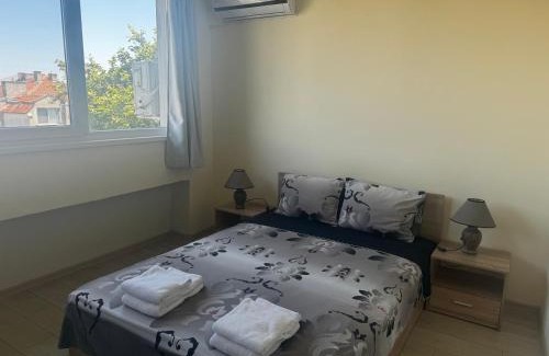Burgas Apartment | Avelov Art Apartment