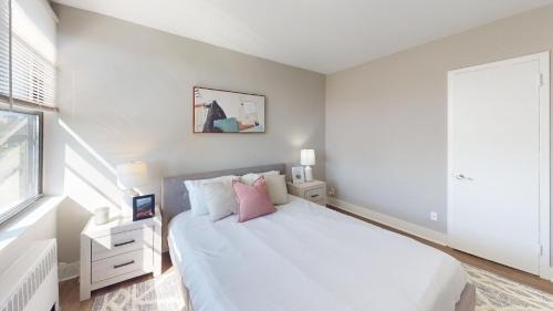 East Falls Apartment | Avenue A322 Fully Furnished, Parking, Pool & Gym