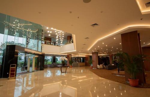 Bekasi Hotel | Avenzel Hotel & Convention Cibubur