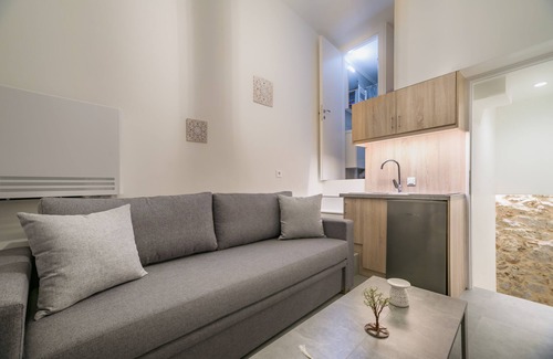 Pyrgi Apartment | Avgoustinos House - Xysta