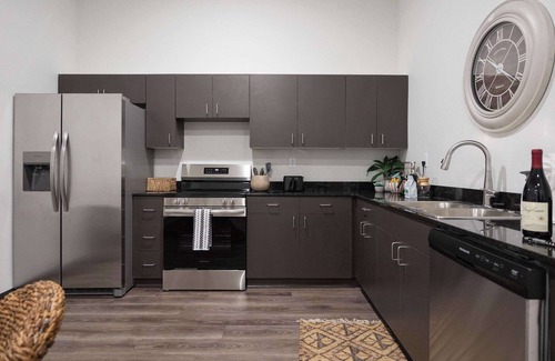 Highfill Apartment | Aviator - 5 mi to XNA - 15 mi to DT Bentonville