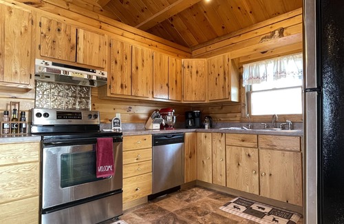 Cody House | Aviators Landing at Jim Mountain