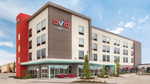 Oak Creek Hotel | avid hotel Oak Creek by IHG