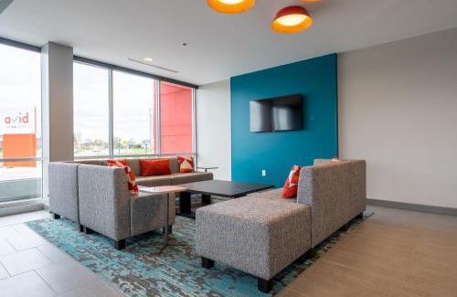 Kalamazoo Hotel | avid hotels - Kalamazoo East by IHG