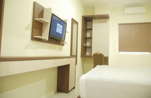 Manado City Centre Hotel | Avon's Residence