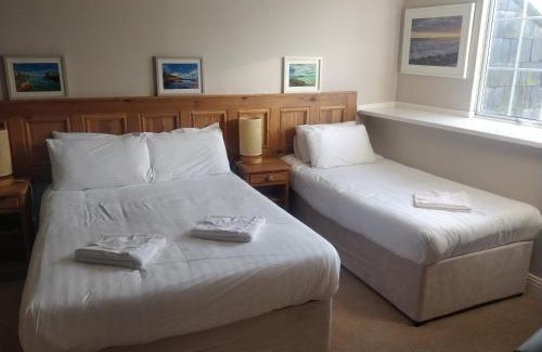 Youghal House | Avonmore House Guest Accommodation
