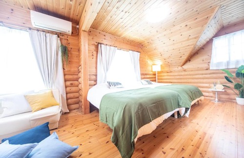Sumoto Villa | Awaji Large Log house in Goshiki 2