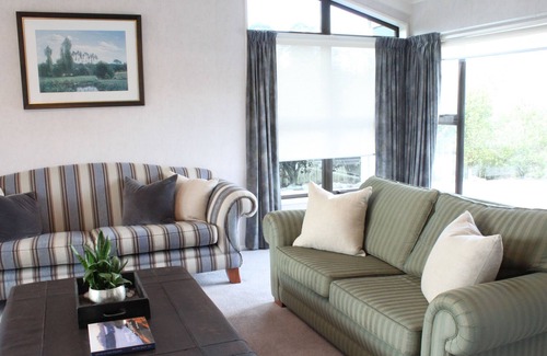 Taumarunui Bed & Breakfast | Awanui Bed and Breakfast