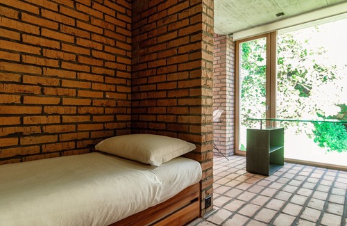 Morcote House | Award-winning lake-view design house in Morcote (CASA BRICK)