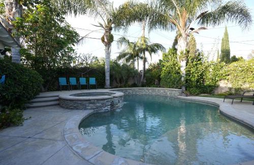 Hermosa Village House | Awesome 4 Bedroom, 3 1/2 Bath Home 1/2 Mile Walk To Disney