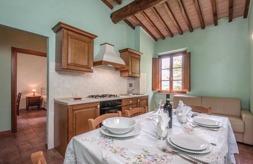 Casole d'Elsa Apartment | Awesome apartment in Casole d'Elsa SI