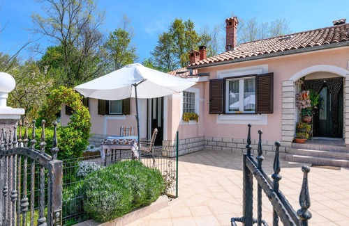 Sveta Nedelja Apartment | Awesome Apartment in Labin With 1 Bedrooms and Wifi
