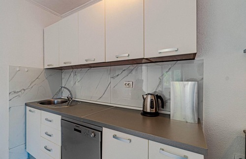 Orebic Apartment | Awesome apartment in Osobljava with kitchen
