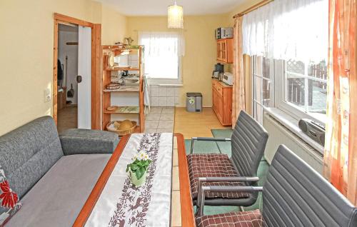 Muhl Rosin Apartment | Awesome Apartment In Mühl Rosin