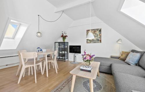 Svaneke Apartment | Awesome Apartment In Svaneke