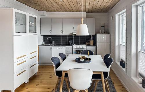 Sirdal Apartment | Awesome Apartment In Tjørhom