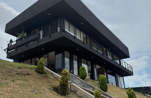 Calima House | Awesome Calima Lake wonder views in a Quit place for love and family