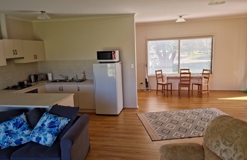 Saddleworth House | Awesome church with modern 2 bedroom house attached