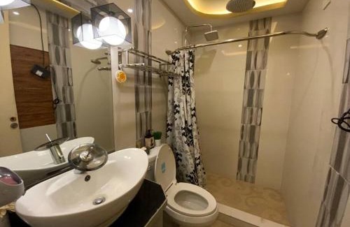 Bagumbayan Apartment | Awesome Eastwood Condo Suite!