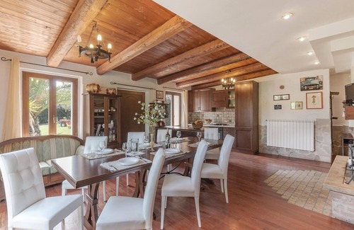 Civitanova Marche House | Awesome home in Civitanova Marche -MC-