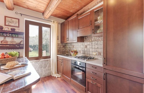 Civitanova Marche House | Awesome home in Civitanova Marche -MC-