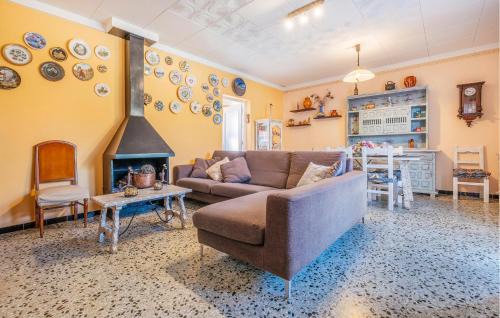 Sant Miquel de Fluvia House | Awesome Home In Sant Miquel De Fluvià