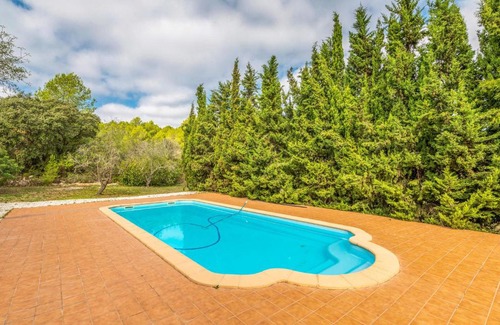 La Riera de Gaia House | Awesome Home In Ardenya With Wifi