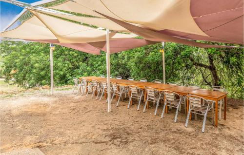 La Riera de Gaia House | Awesome Home In Ardenya With Wifi