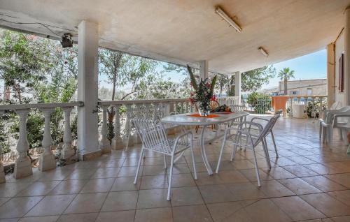 Assoro House | Awesome Home In Assoro With Wifi