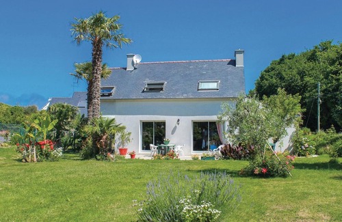 Benodet House | Awesome home in Bénodet with WiFi