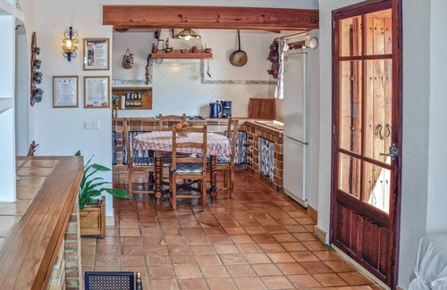 Sencelles House | Awesome home in Biniali with WiFi