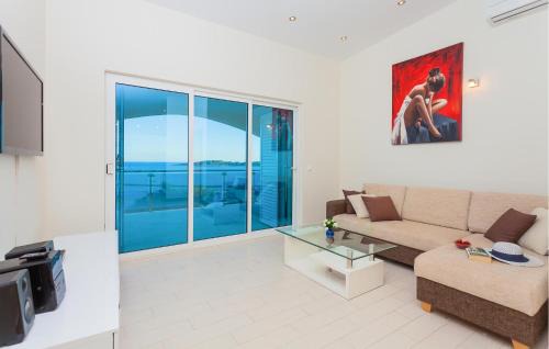 Potirna House | Awesome Home In Blato With House Sea View
