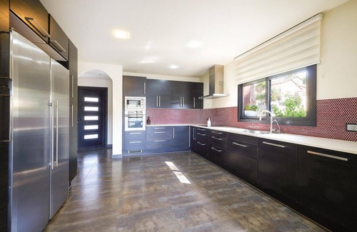 Vora-Sitges House | Awesome home in Canyelles with kitchen