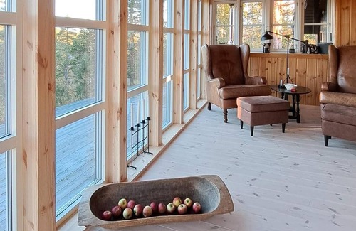 Tørdal House | Awesome home in Drangedal with sauna