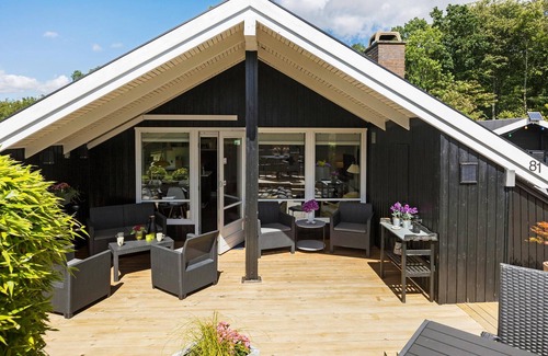 Rendbjerg House | Awesome home in Egernsund with kitchen