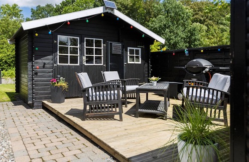 Rendbjerg House | Awesome home in Egernsund with kitchen