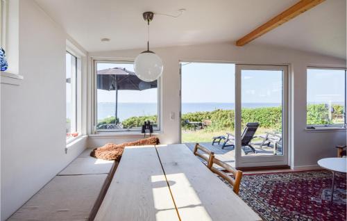 Sjaelborg House | Awesome Home In Esbjerg V With Wifi