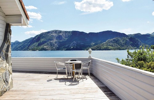 Fister House | Awesome home in Fister with WiFi