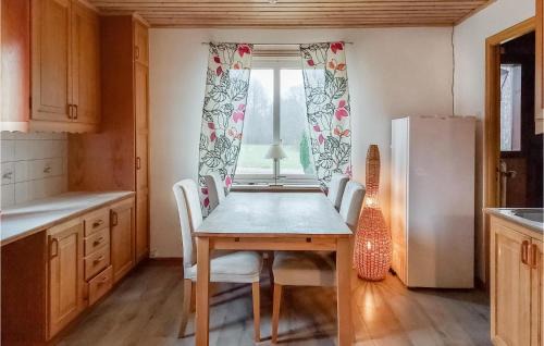 Hylte House | Awesome Home In Hyltebruk With Wifi